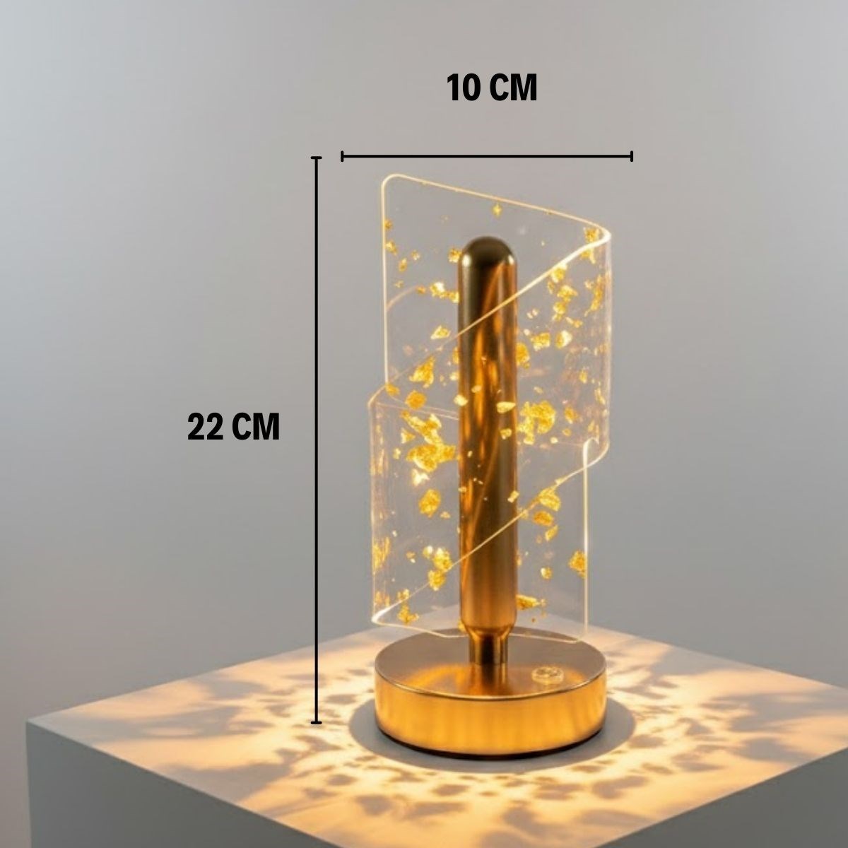Çapraz Kavisli Kristal Altın Toz Model LED Masa Lambası – Gold Gövdeli, Dokunmatik, 3 Kademe Işık Ayarlı Şarjlı Dekoratif Lamba
